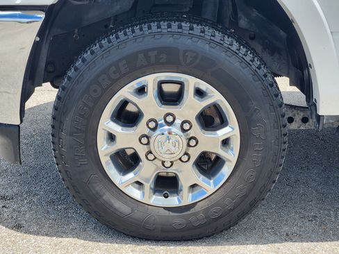 Used 2022 RAM 2500 Laramie AWD/4WD image 10