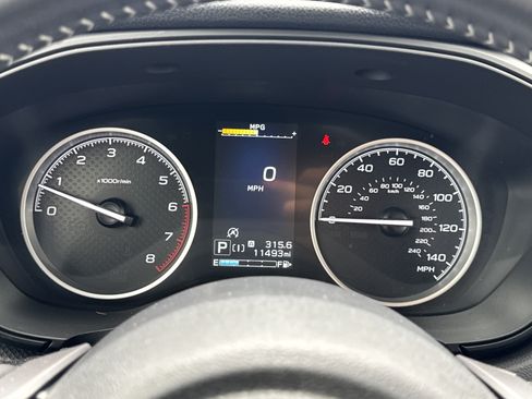Used 2024 Subaru Forester Premium AWD/4WD image 6