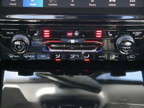 Used 2023 Jeep Grand Cherokee 4WD 4xe image 20