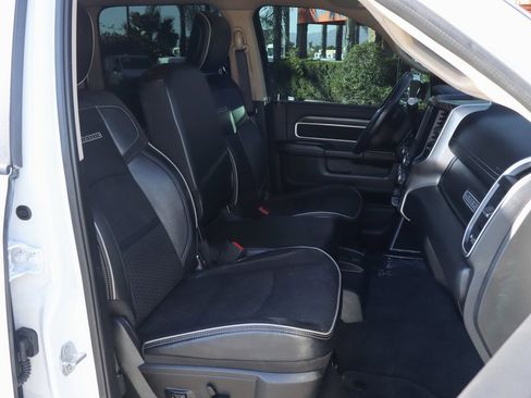 Used 2020 RAM 2500 Laramie image 36