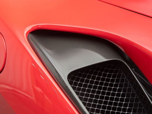 Used 2020 Ferrari 488 Pista Spider image 45