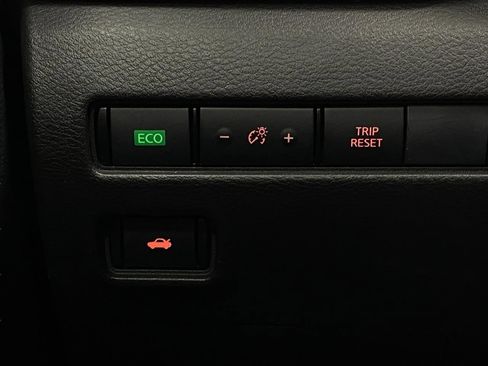 Used 2024 Nissan Sentra SV w/ All-Weather Package image 13