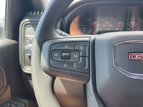 Used 2025 GMC Sierra 2500 Pro w/ Convenience Package image 13