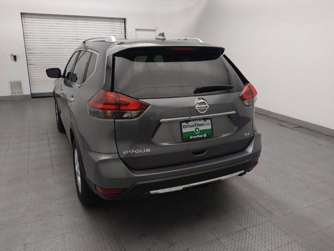 Used 2019 Nissan Rogue SV FWD image 6
