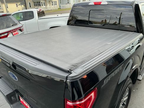 Used 2018 Ford F150 XLT w/ Equipment Group 302A Luxury RWD image 27
