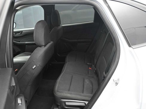 Certified 2025 Ford Escape Active w/ Cold Weather Package FWD image 28