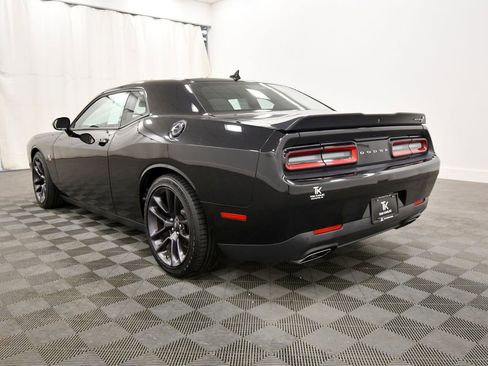 Used 2020 Dodge Challenger R/T Scat Pack RWD image 5