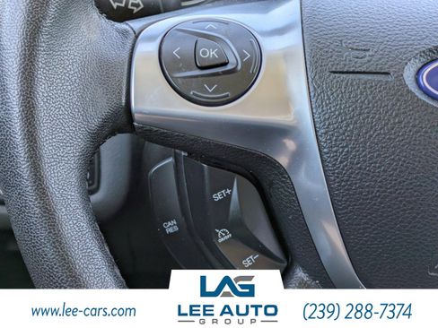 Used 2013 Ford Escape SEL image 21