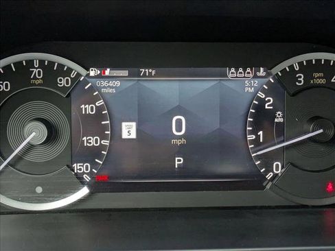 Certified 2023 Land Rover Defender 110 X-Dynamic SE AWD/4WD image 11