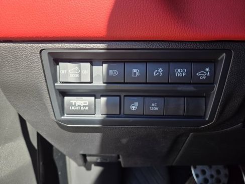 Used 2025 Toyota Tundra TRD Pro w/ Tow Tech Package AWD/4WD image 21