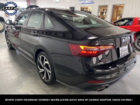 Used 2022 Volkswagen Jetta GLI Autobahn image 6