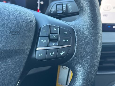 New 2026 Ford Maverick XL image 24