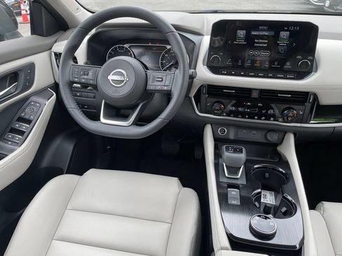 Certified 2023 Nissan Rogue SL w/ SL Premium Package AWD/4WD image 10