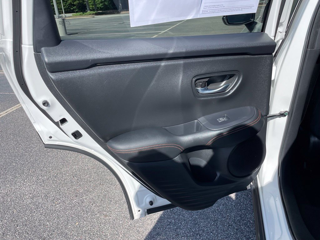 Certified 2025 Honda HR-V Sport image 38