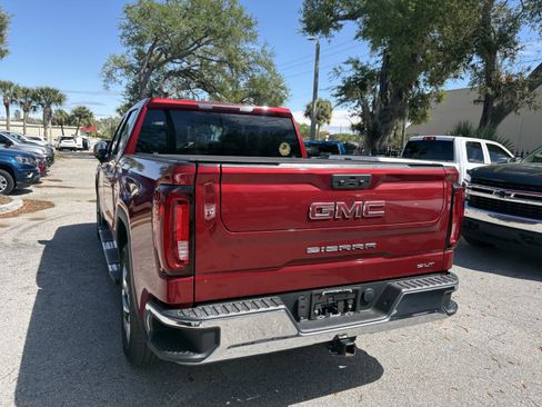 Used 2022 GMC Sierra 1500 SLT w/ SLT Premium Package image 5