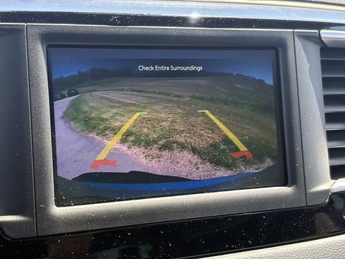 Used 2023 Chrysler Voyager LX FWD image 37