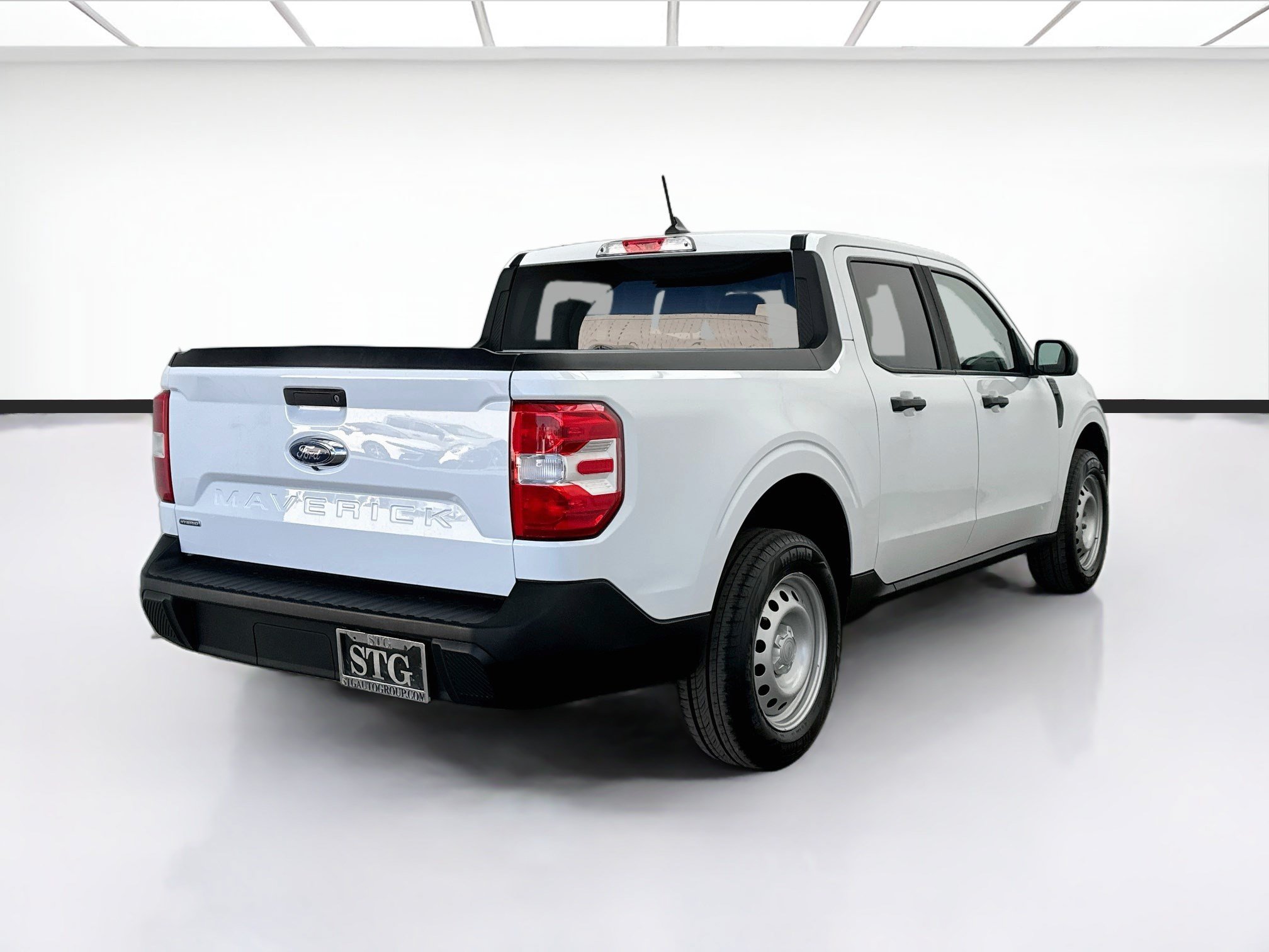 Used 2024 Ford Maverick XL FWD image 4