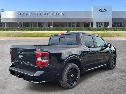 New 2025 Ford Maverick Lobo image 4