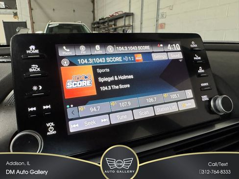 Used 2018 Honda Accord EX image 17