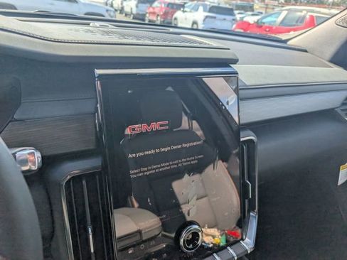 New 2026 GMC Acadia AT4 w/ Luxury Package image 20