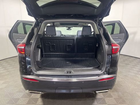 Used 2021 Buick Enclave Premium w/ Sun and Sites Package AWD/4WD image 22