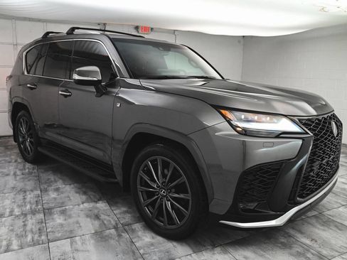 Used 2023 Lexus LX 600 F Sport AWD/4WD image 3
