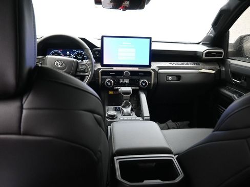 New 2026 Toyota Tacoma Limited AWD/4WD image 13