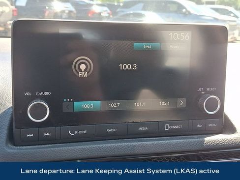 Used 2022 Honda Civic EX-L image 9