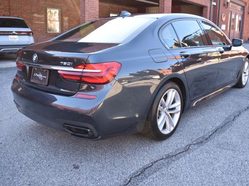 Used 2016 BMW 750i xDrive 4dr Sdn 750i xDrive AWD image 3