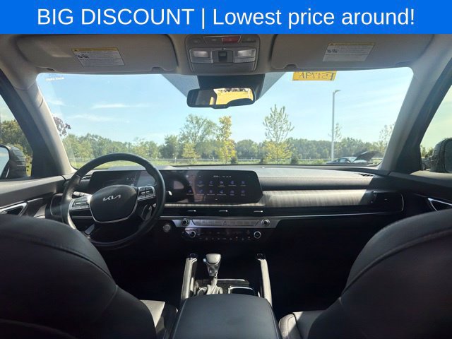 Used 2024 Kia Telluride EX w/ EX Captain's Chair Package AWD/4WD image 20