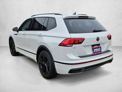 Used 2023 Volkswagen Tiguan SE R-Line FWD image 8