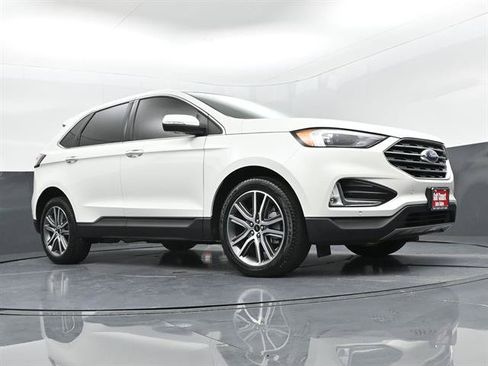 Certified 2024 Ford Edge Titanium AWD/4WD image 29