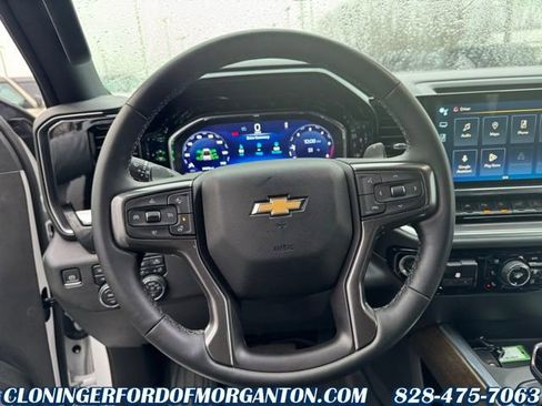 Used 2023 Chevrolet Silverado 1500 High Country w/ Technology Package image 22