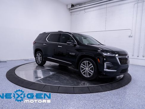 Used 2023 Chevrolet Traverse High Country image 63