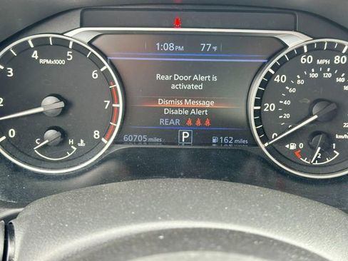 Used 2024 Nissan Altima 2.5 SV FWD image 22