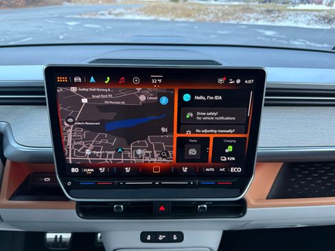 New 2025 Volkswagen ID. Buzz 1st Edition image 26