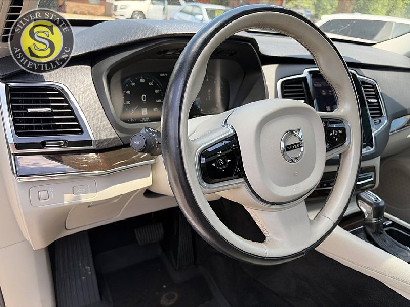 Used 2017 Volvo XC90 T6 Momentum w/ Vision Package AWD/4WD image 24