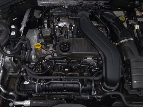 Used 2024 Volkswagen Jetta SE image 30