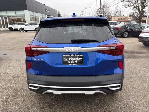 Certified 2023 Kia Seltos EX image 6
