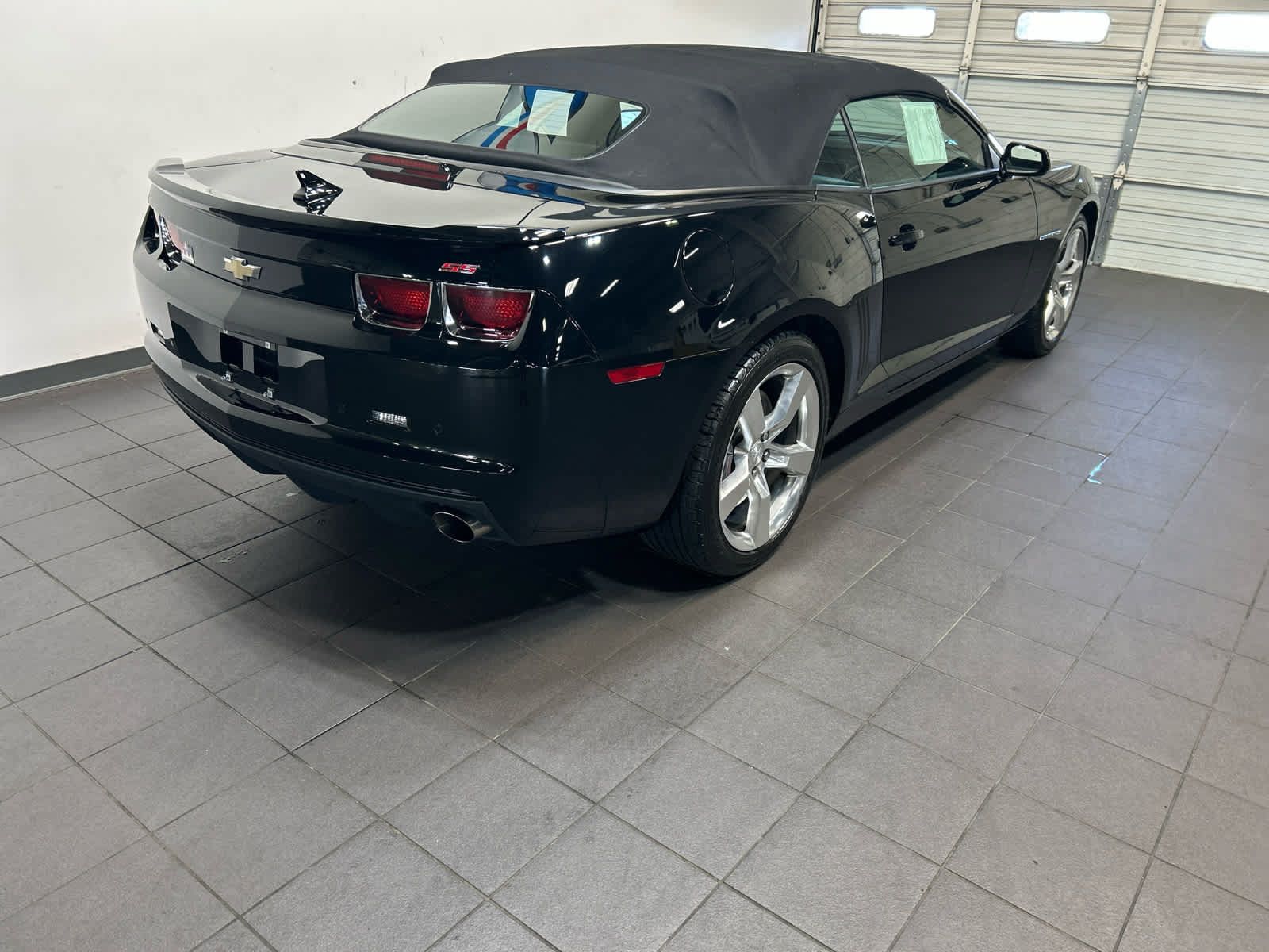 Used 2011 Chevrolet Camaro SS w/ RS Package RWD image 3