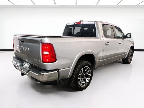 Used 2025 RAM 1500 Laramie AWD/4WD image 4