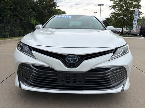 Used 2020 Toyota Camry XLE w/ Driver Assist Package FWD image 8