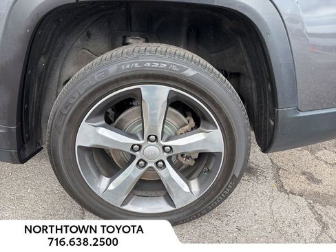 Used 2021 Jeep Grand Cherokee L Limited w/ Trailer Tow Package image 35