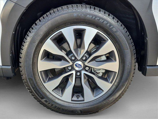 Used 2025 Subaru Outback Touring XT AWD/4WD image 23