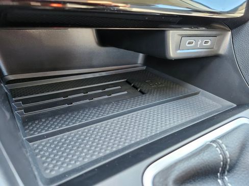 New 2025 Volkswagen Jetta SE image 15