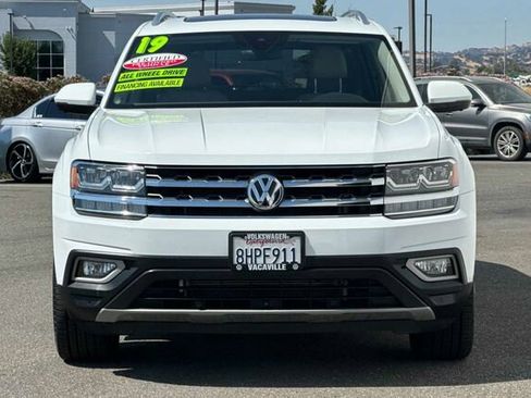 Certified 2019 Volkswagen Atlas SEL Premium image 9