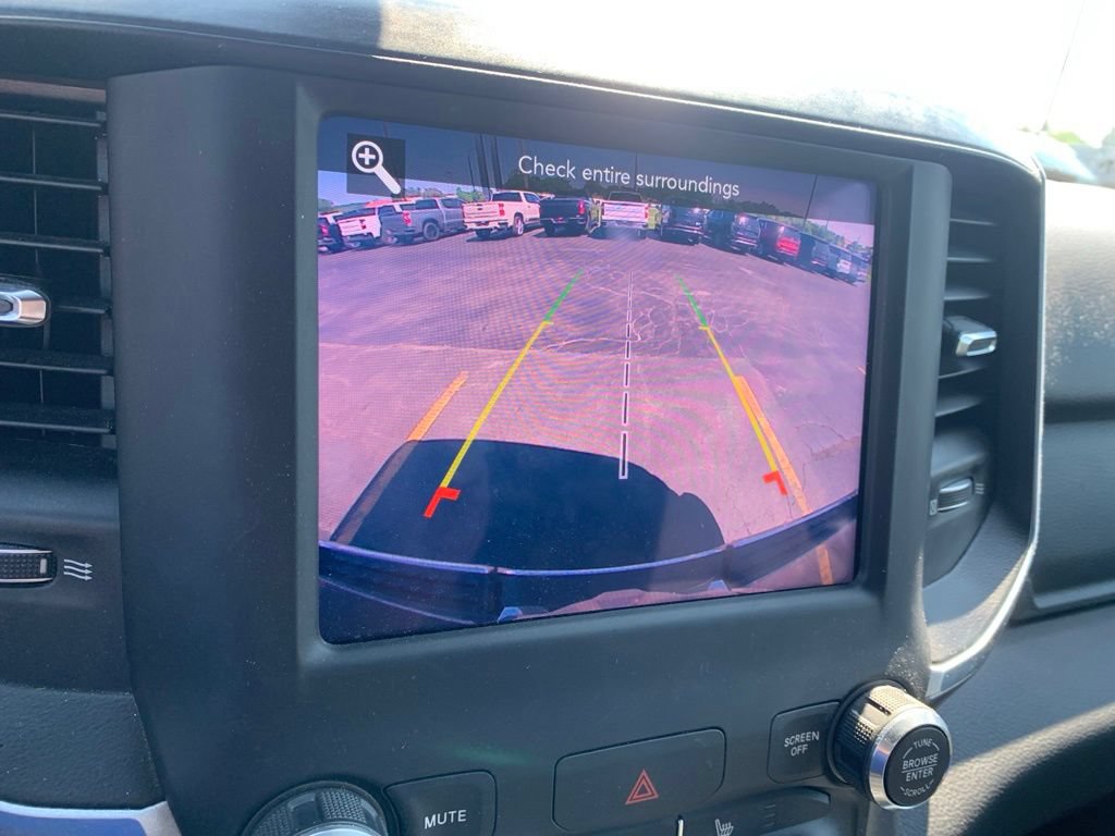Used 2019 RAM 1500 Big Horn AWD/4WD image 13