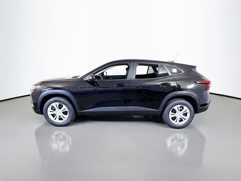 New 2026 Chevrolet Trax LS FWD image 9