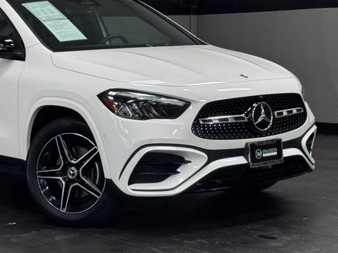 Used 2025 Mercedes-Benz GLA 250 image 3