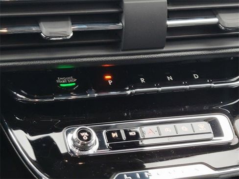 New 2026 Lincoln Corsair Premiere image 29